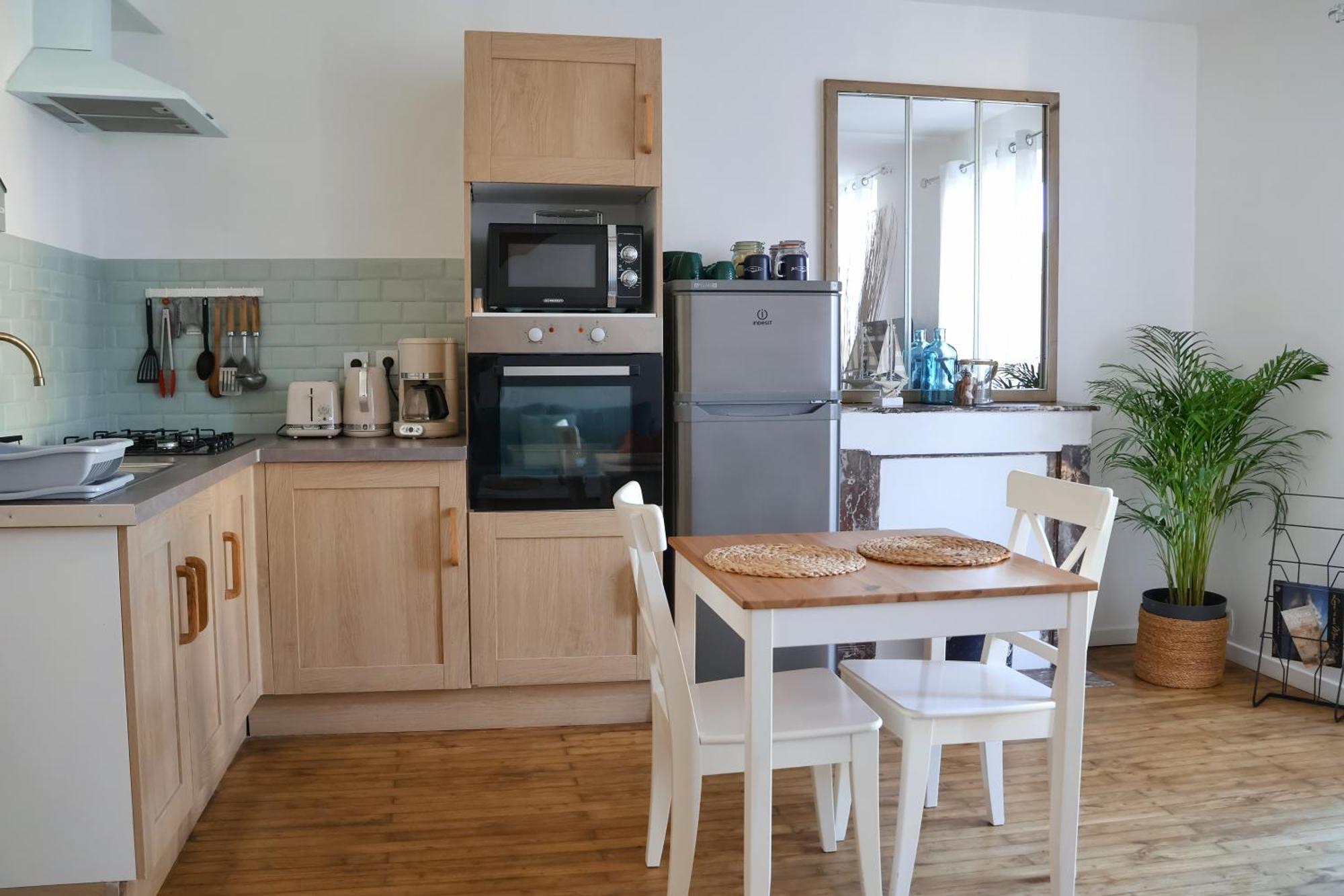 Le 8 ∙ Appartement Cosy Avec Balcon Vue Sur Mer مير-لي-بان المظهر الخارجي الصورة